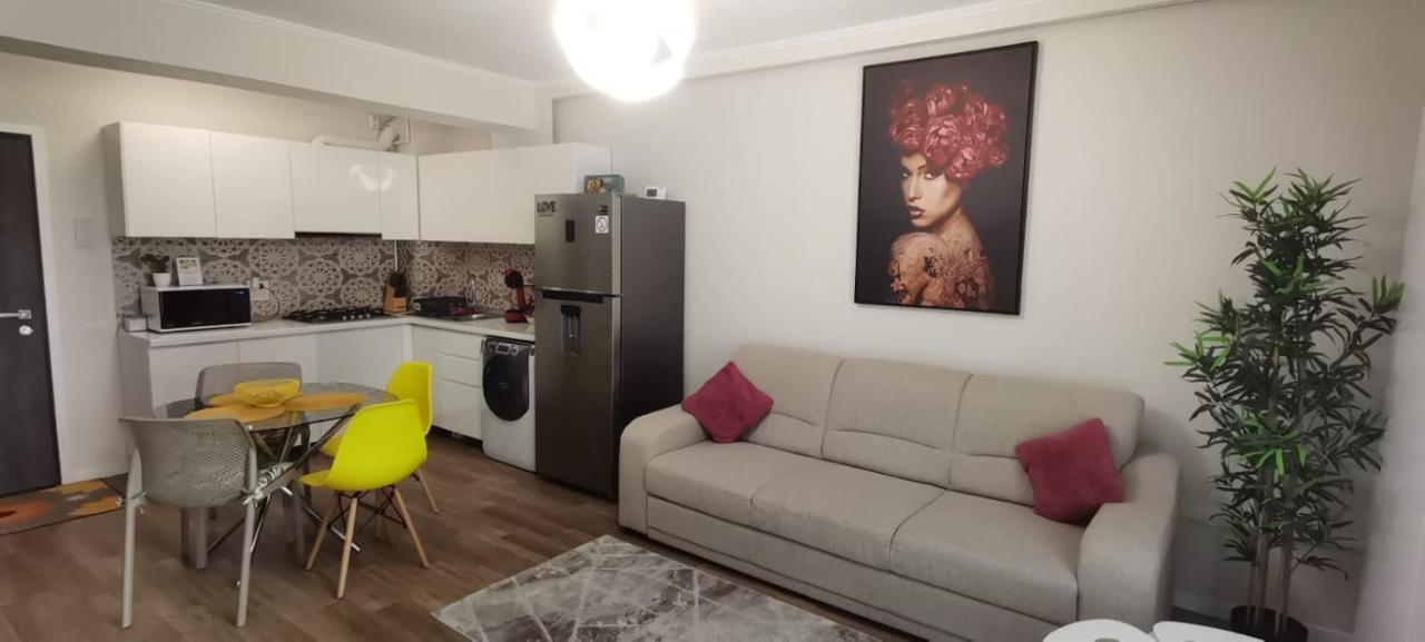 Serrenity Aparthotel Sea View Luxury Tower Нэводари Экстерьер фото