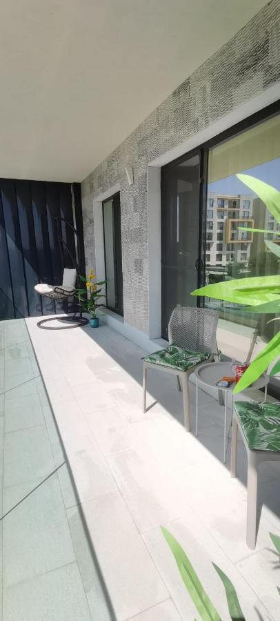 Serrenity Aparthotel Sea View Luxury Tower Нэводари Экстерьер фото